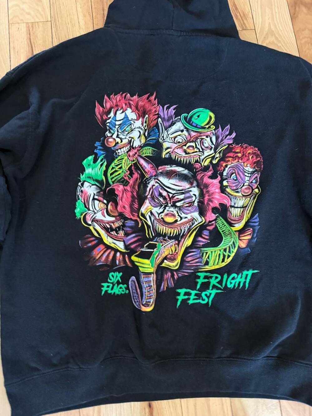 Six Flags Fright Fest Scary Clowns Halloween Black Hoodie Sweatshirt XL